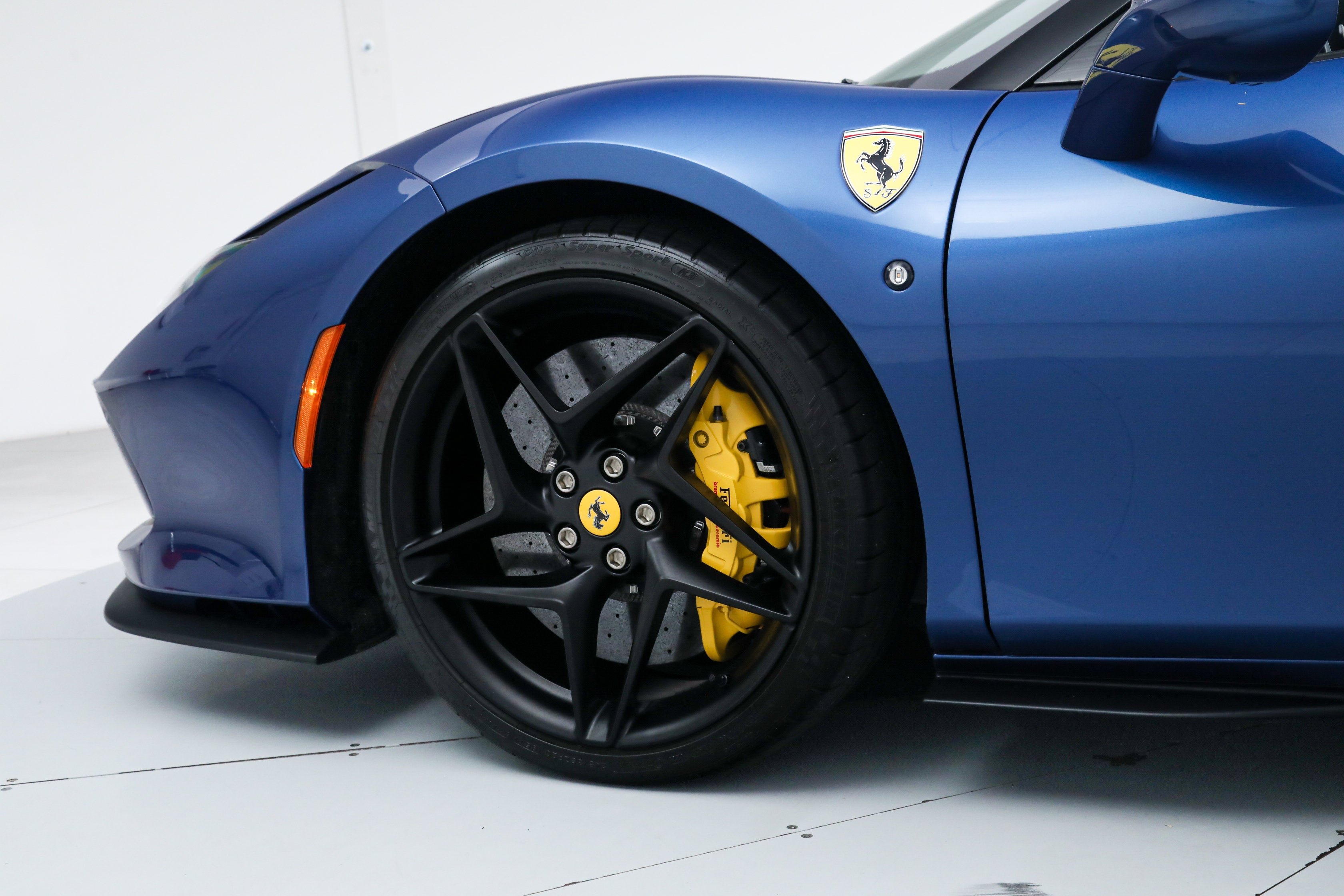 Certified Used 2023 Blu Mirabeau Ferrari  image 17
