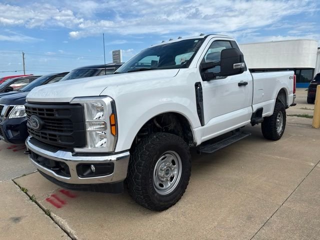 Used 2024 Oxford White Ford XL image 2