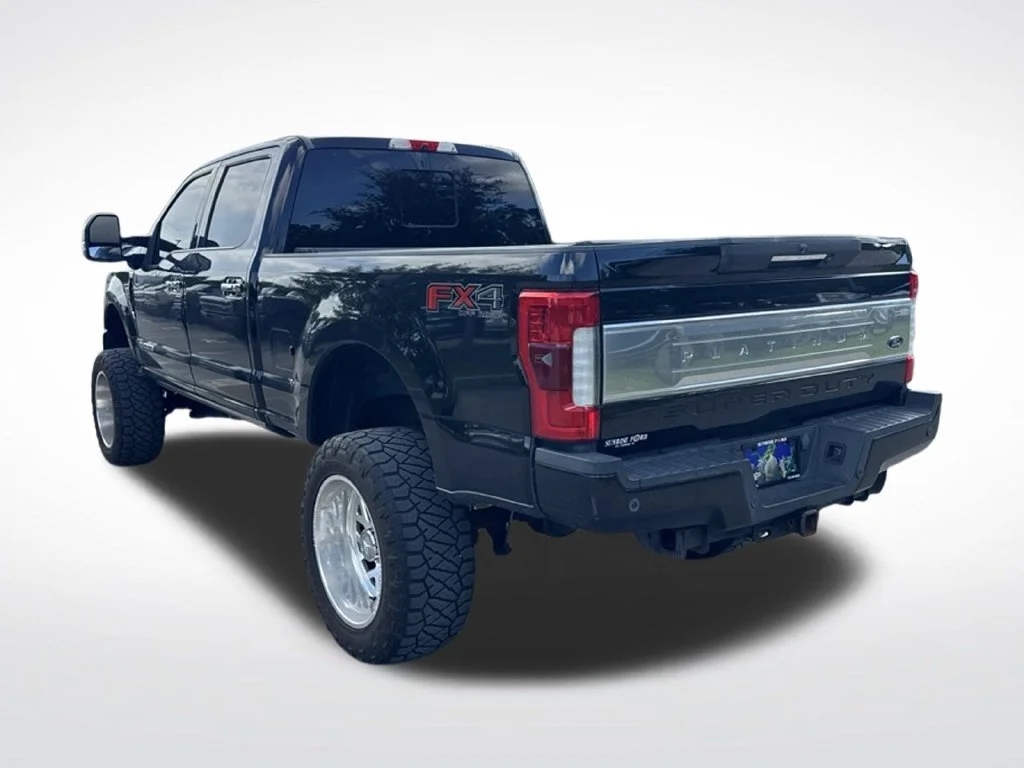Used 2017 Shadow Black Ford Platinum image 6