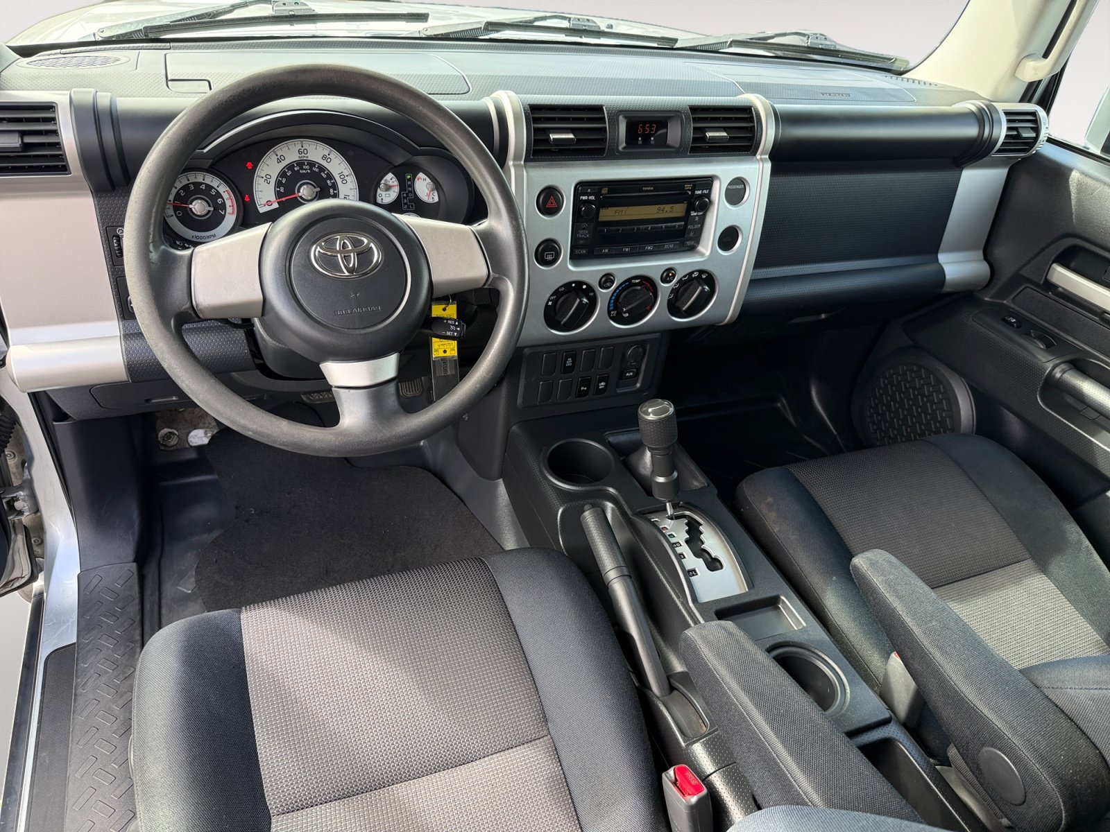 Used 2007 Titanium Metallic Toyota Base image 15