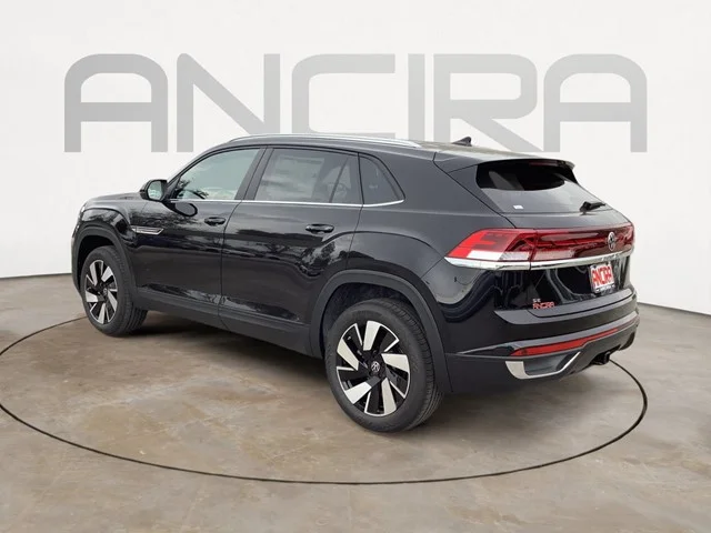New 2026 Deep Black Pearl Volkswagen 2.0T SE W/TECHNOLOGY image 5