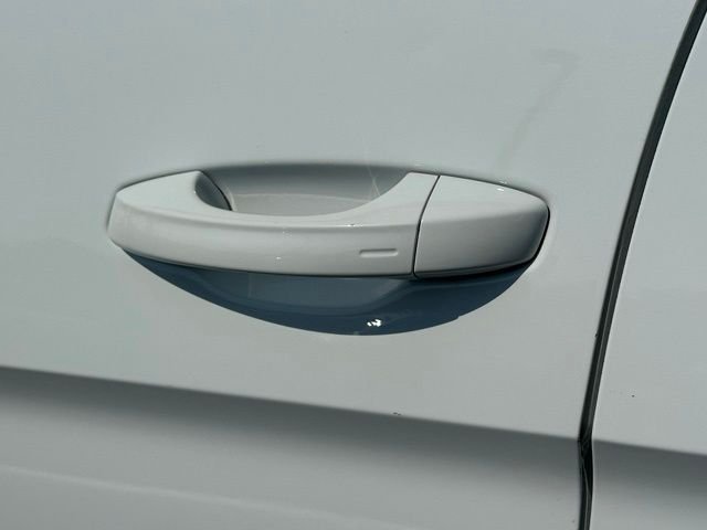 Used 2021 White Volkswagen SEL Premium image 11