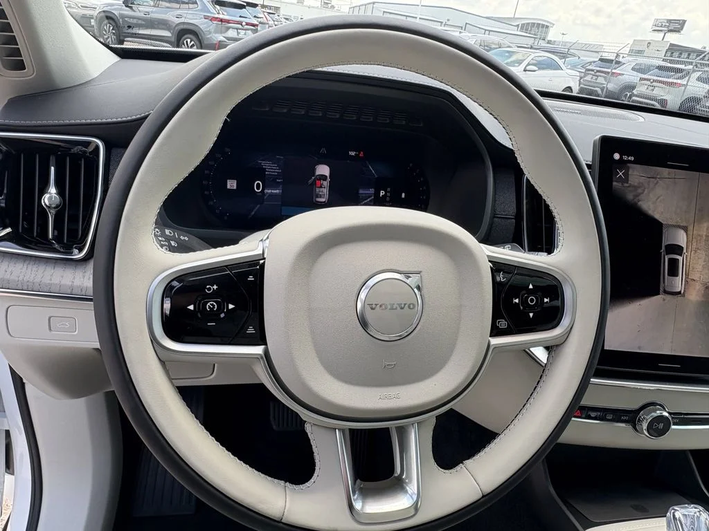 New 2026 Crystal White Volvo Ultra image 17