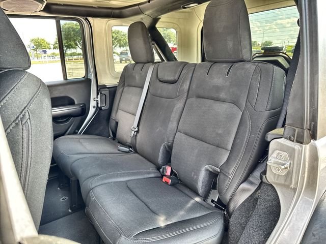 Used 2020 Silver Jeep Unlimited Sport S image 22