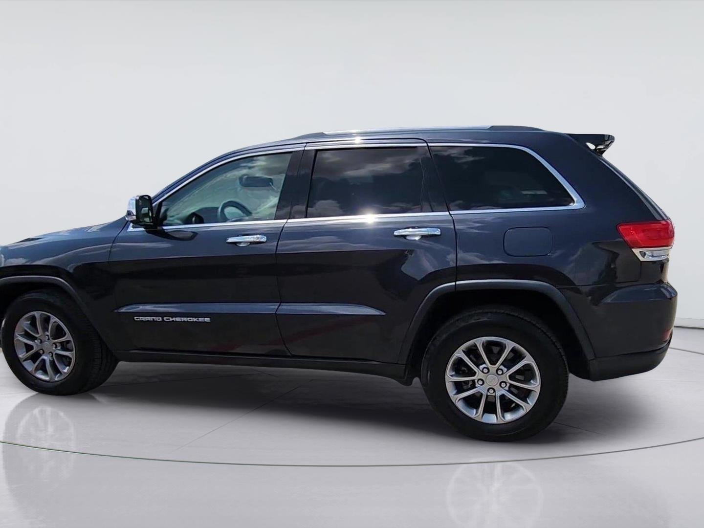 2015 Jeep Grand Cherokee Limited Gray at Auto Boutique Texas