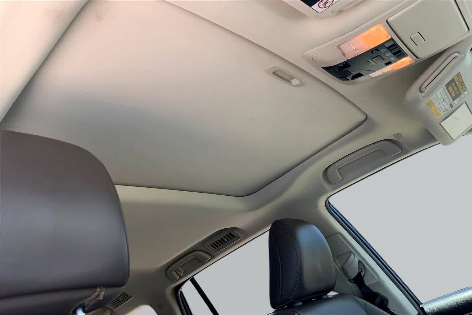 Used 2019 Black Onyx Lexus Premium image 14