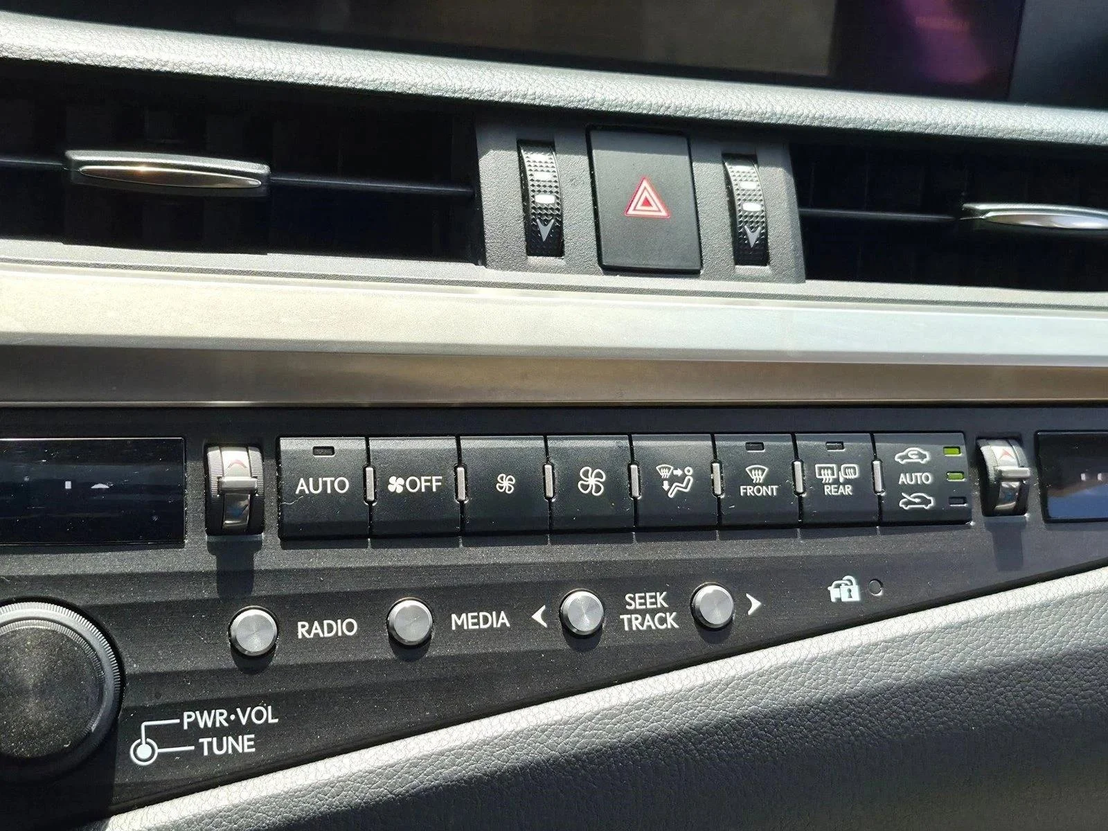 Used 2020 Obsidian Lexus ES 350 image 8