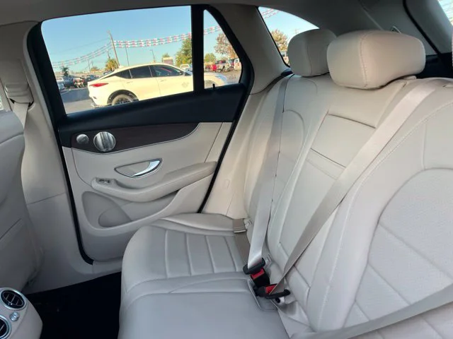 Used 2021 Blue Mercedes-Benz GLC 300 image 15