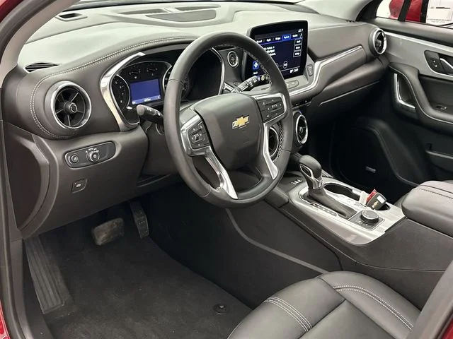 Used 2025 Red Chevrolet LT image 7