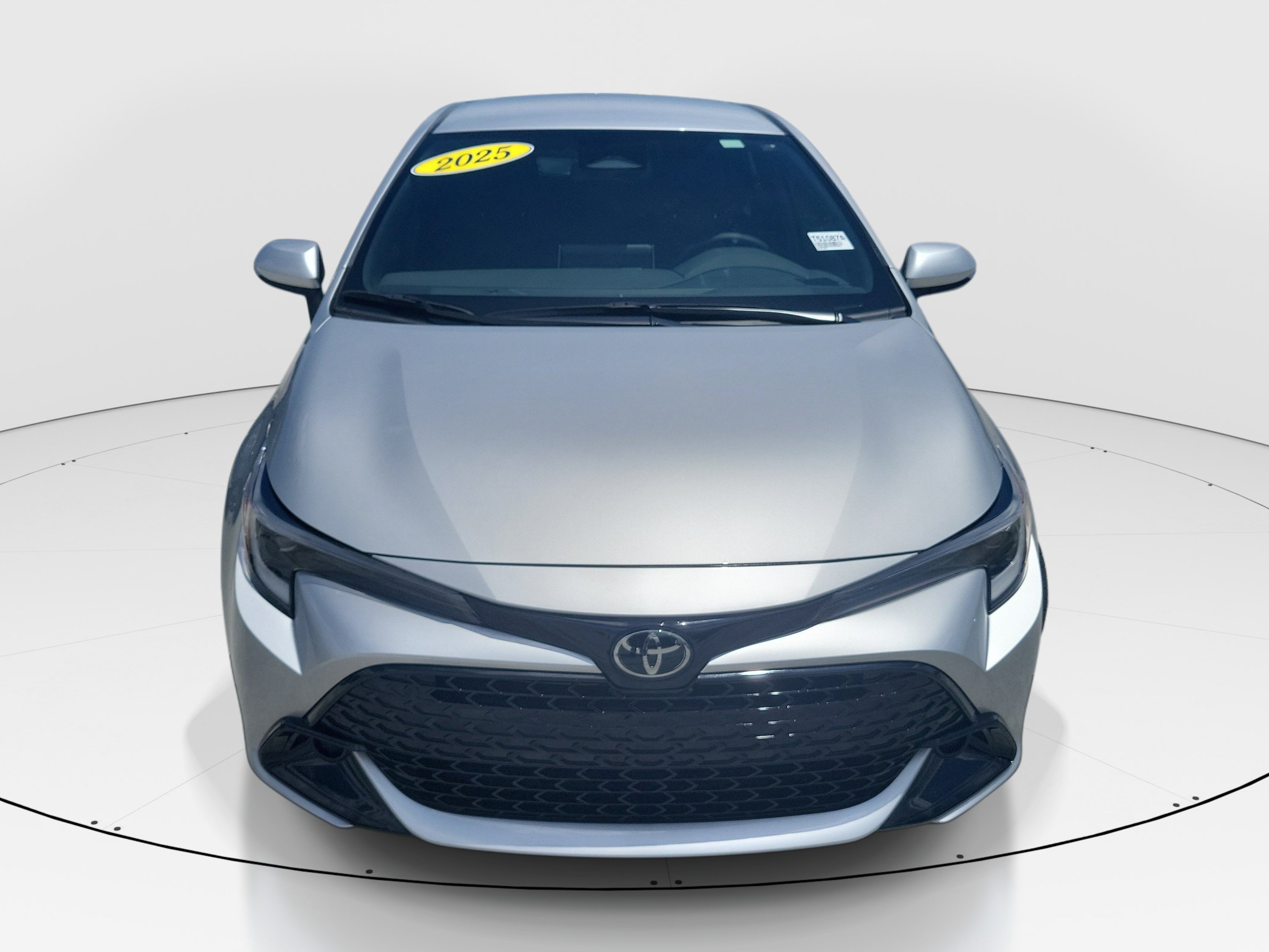 Used 2025 Classic Silver Metallic Toyota SE image 2