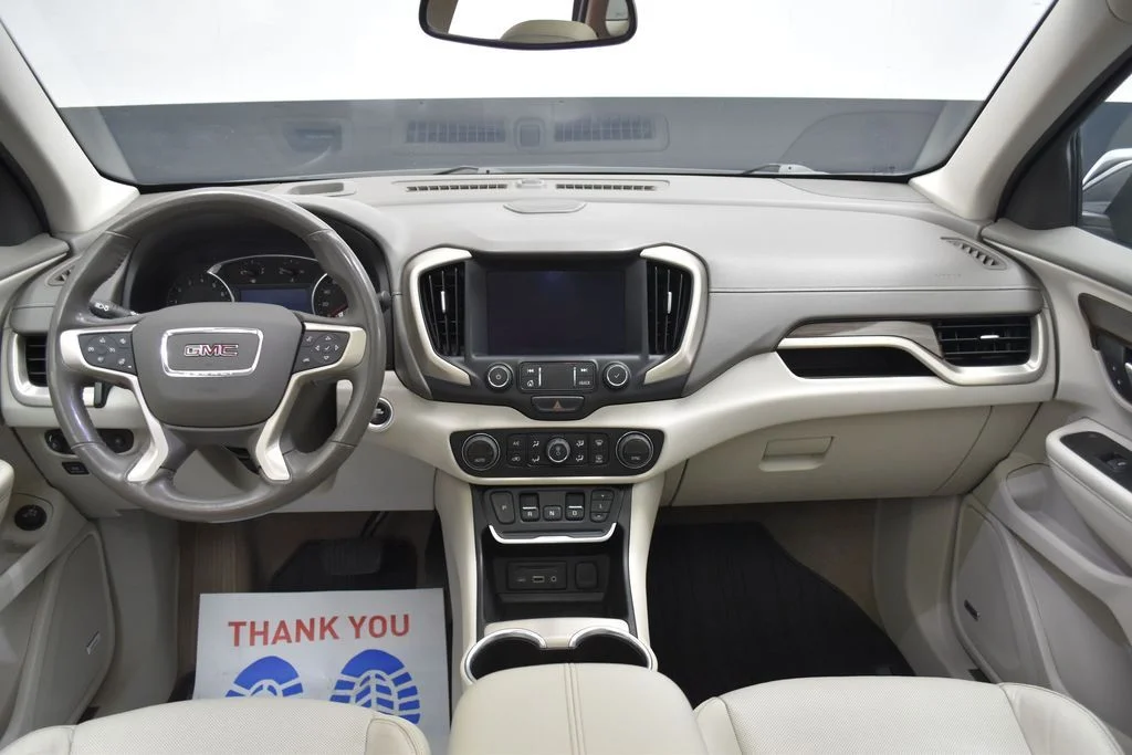 Used 2020 Gray GMC Denali image 7