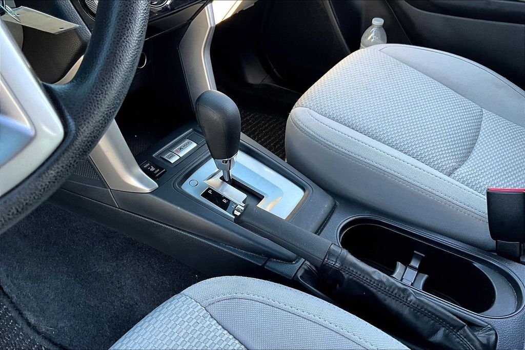 Used 2018 Green Subaru 2.5i Premium image 15