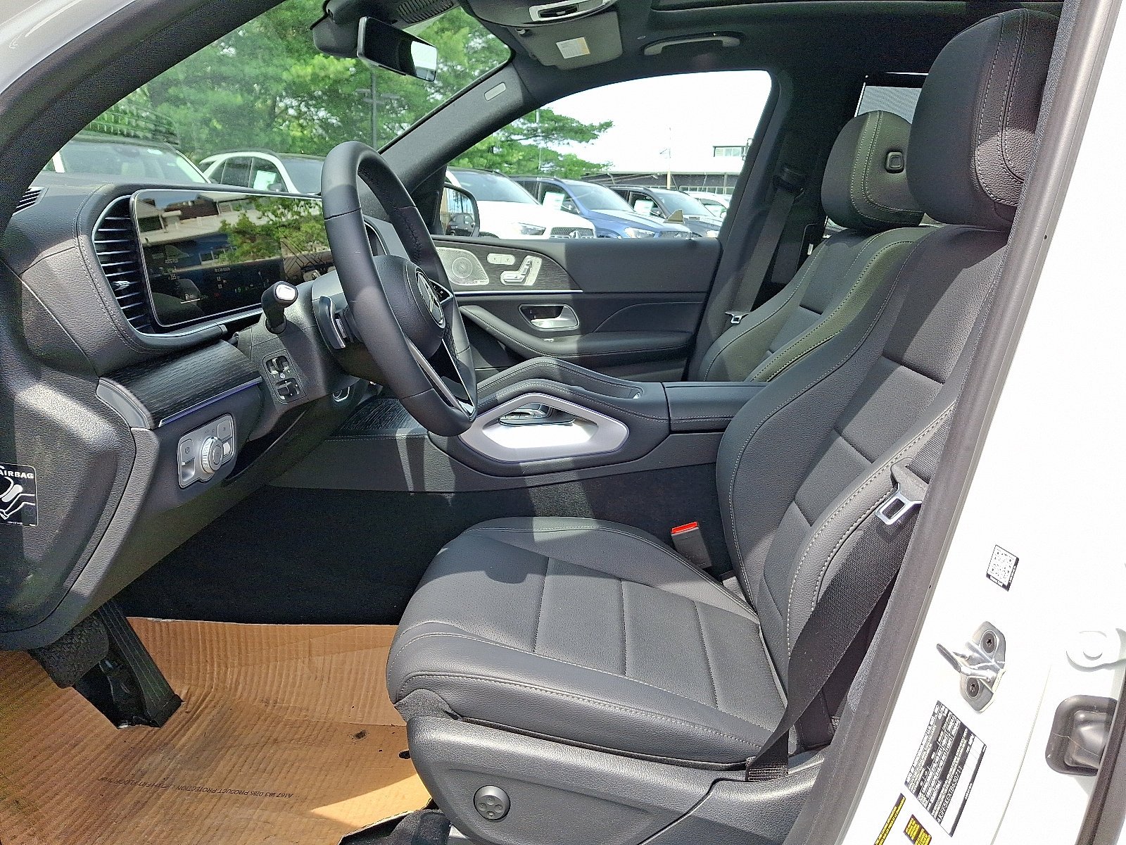 Used 2026 Polar White Mercedes-Benz GLS 450 image 8