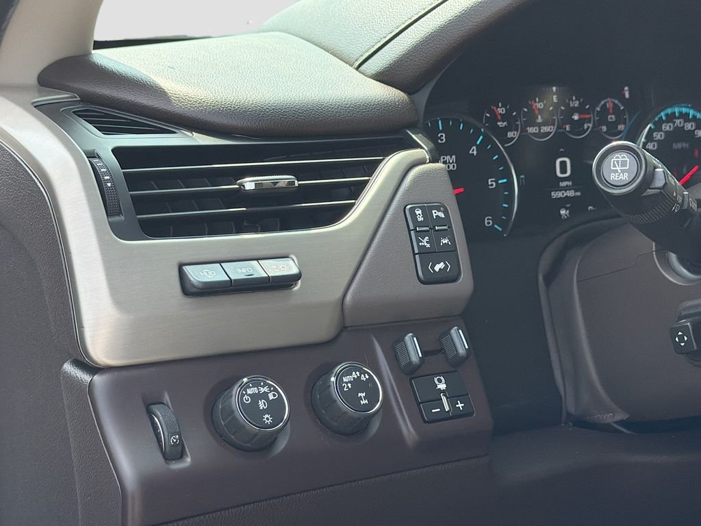 Used 2018 White GMC Denali image 10