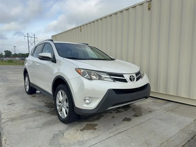 2014 Toyota RAV4 Limited's photo