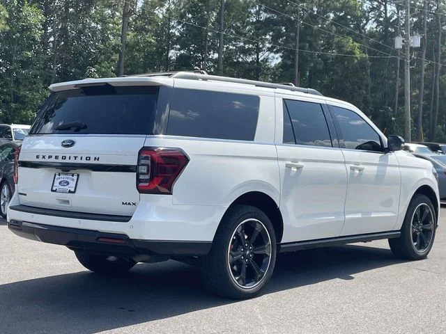 Certified Used 2022 Star White Ford Limited image 27