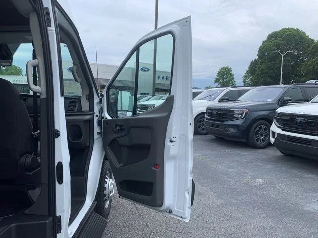 New 2026 White Ford Passenger Van XLT image 18