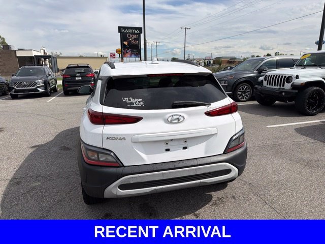 Used 2023 White Hyundai SEL image 25