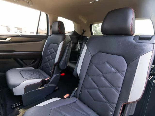 New 2026 Gray Volkswagen 2.0T Peak Edition image 30