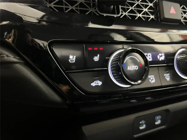 New 2026 Urban Gray Pearl Honda Touring image 24
