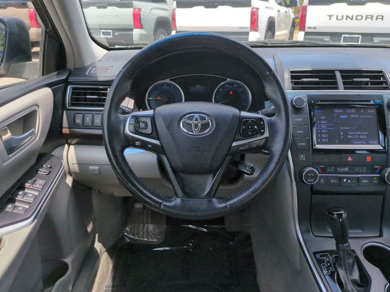 Used 2015 Predawn Gray Mica Toyota XLE image 15