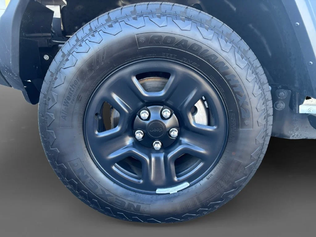 Used 2026 White Jeep Sport image 15