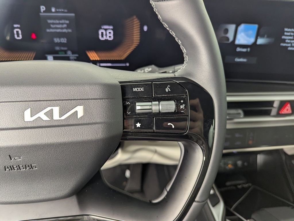 New 2026 Glacial White Pearl Kia EX image 23