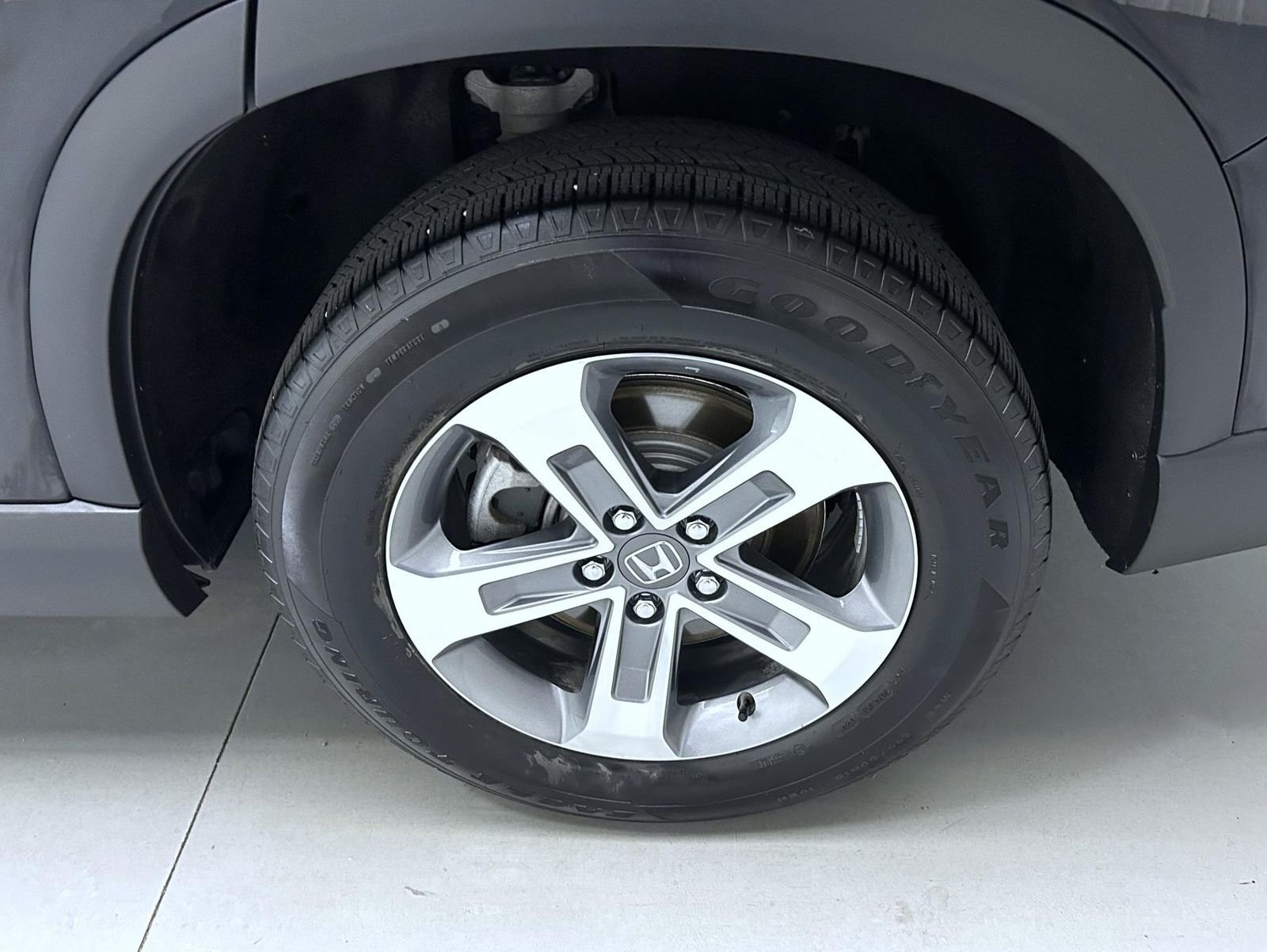 Used 2025 Black Honda EX-L image 23