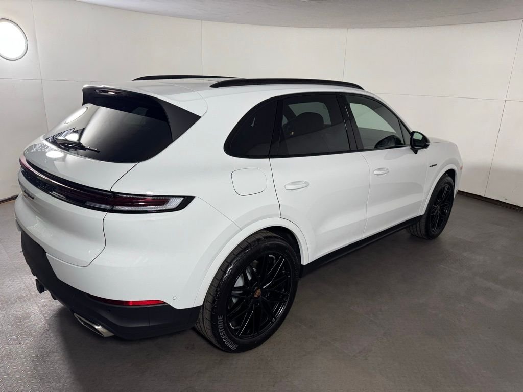 2025 Porsche Cayenne E-Hybrid - Photo 7