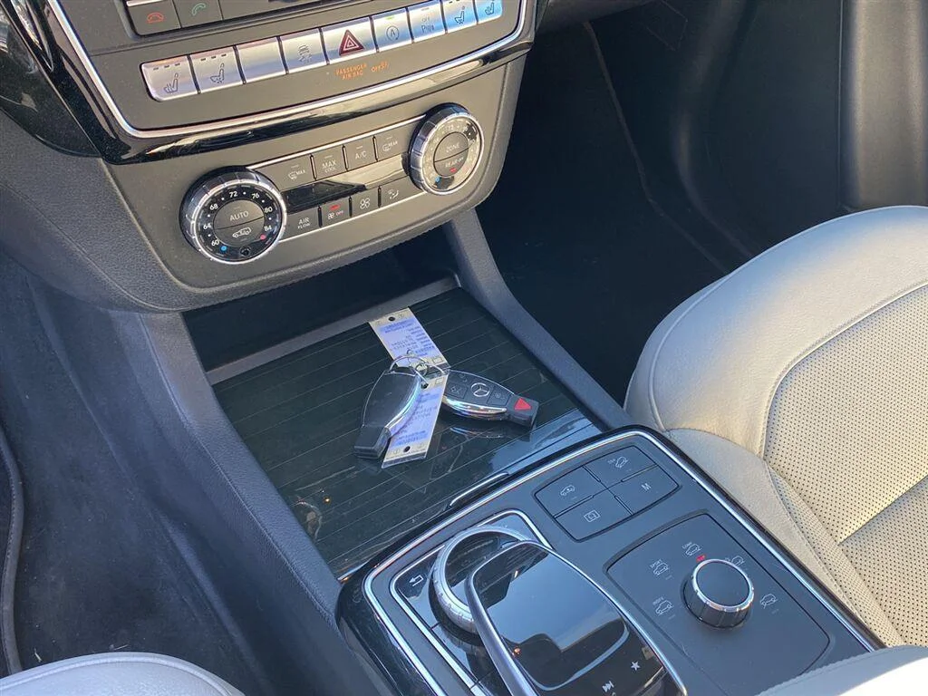 Used 2018 Lunar Blue Metallic Mercedes-Benz GLS 550 image 21
