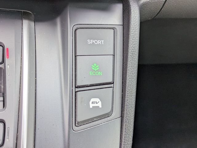 Used 2022 White Honda Touring image 36