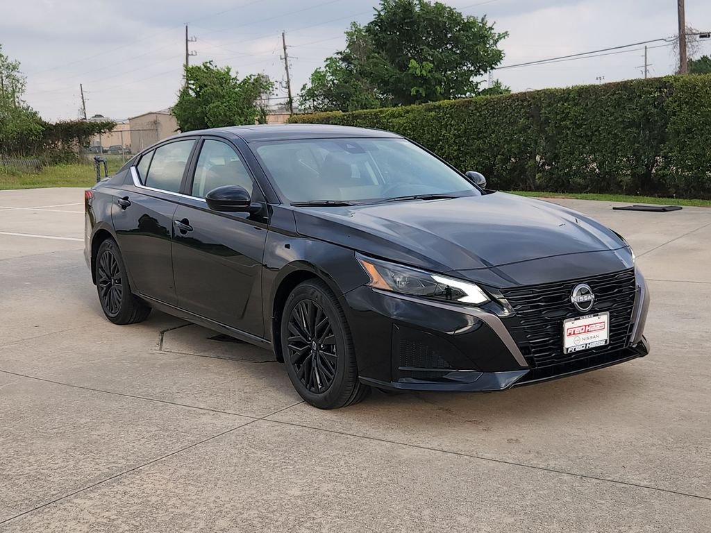 New 2026 Black Nissan 2.5 SV image 3