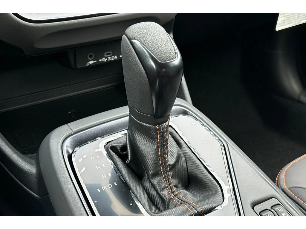New 2026 CRYSTAL BLACK SILICA Subaru Limited Hybrid image 22