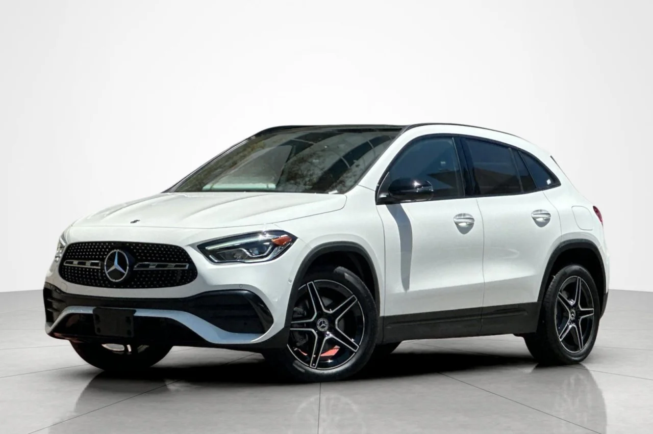 Certified Used 2023 Polar White Mercedes-Benz GLA 250 image 1