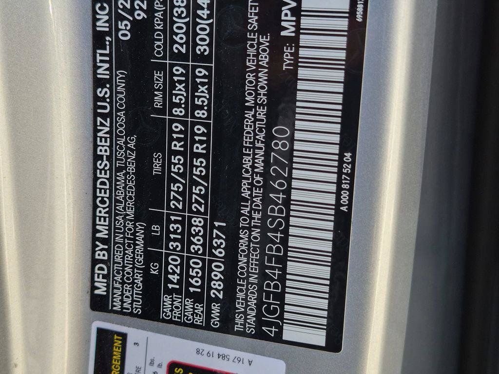 Used 2025 Gray Mercedes-Benz GLE 350 image 32