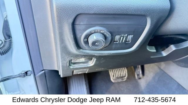 New 2026 Bright White Clearcoat Jeep Limited image 20