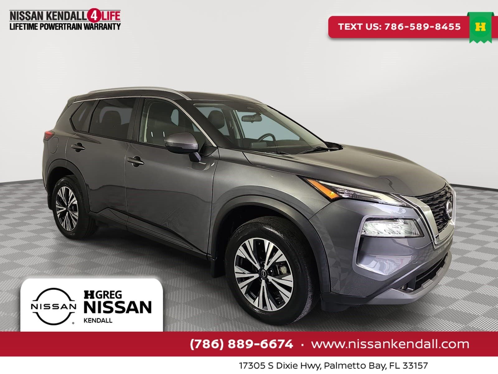 Used 2022 Gray Nissan SV image 1