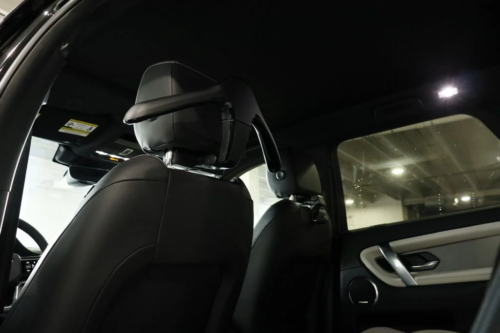 New 2026 Santorini Black Land Rover Landmark image 18