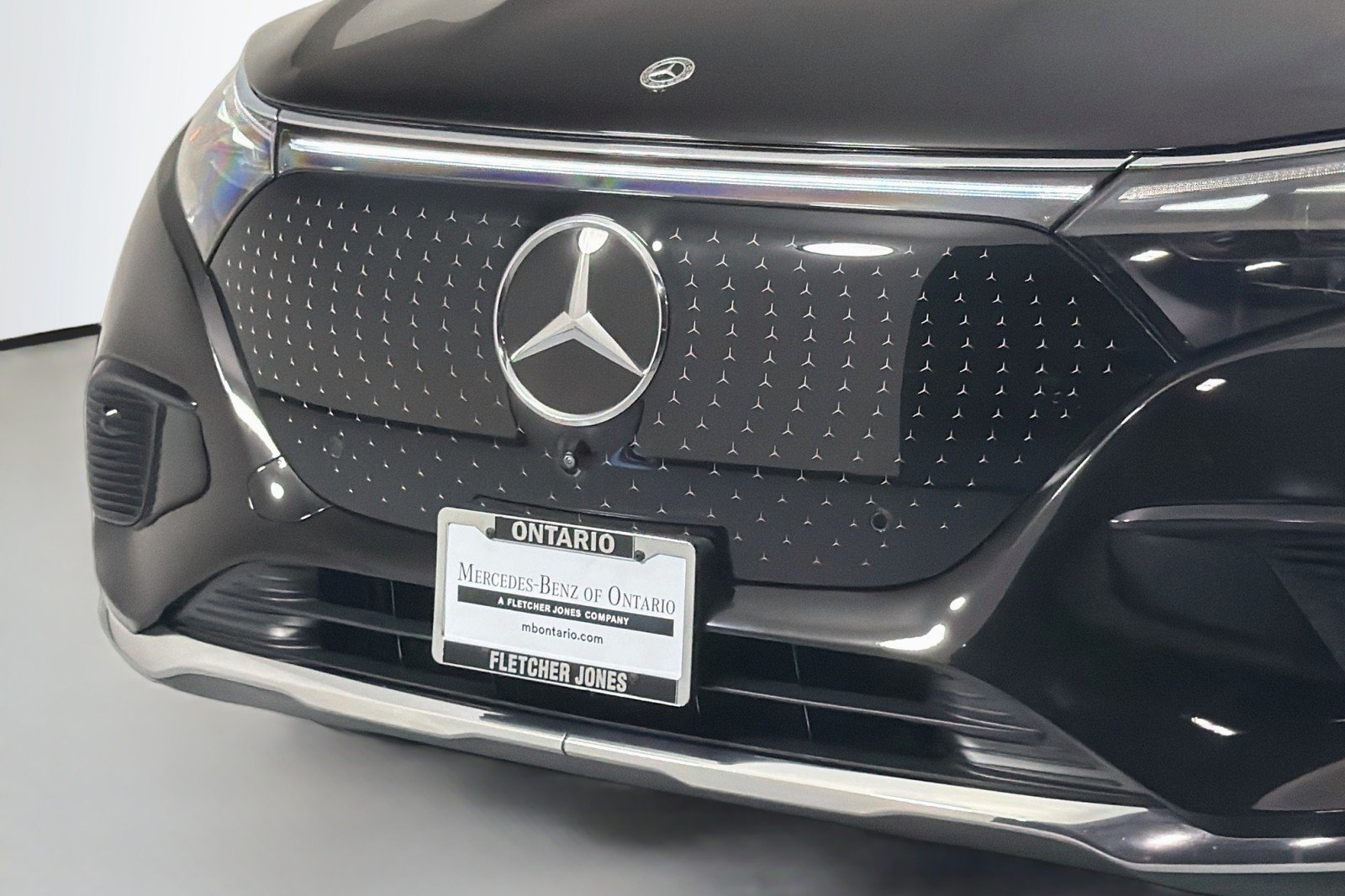 Certified Used 2024 Obsidian Black Metallic Mercedes-Benz 450 image 13