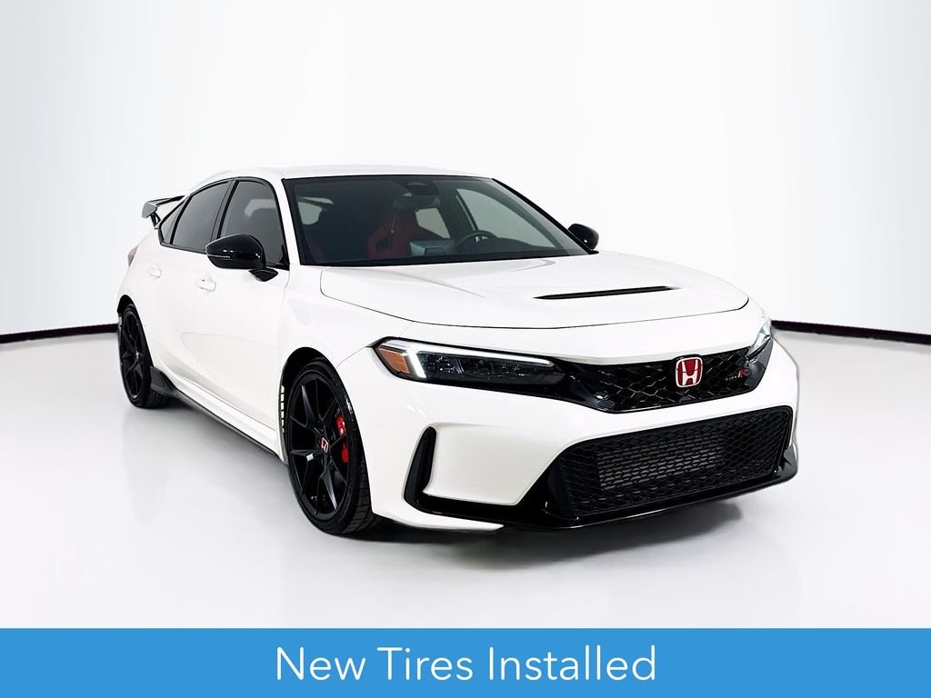 2025 Honda Civic Type-R's photo