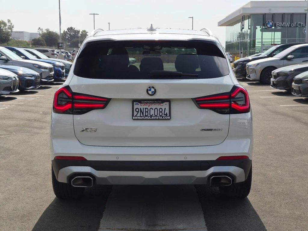 Used 2024 White BMW sDrive30i image 7