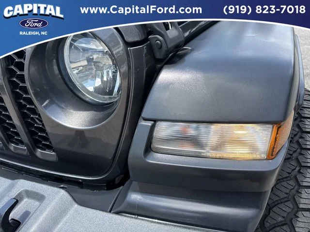 Used 2020 Gray Jeep Sport image 11