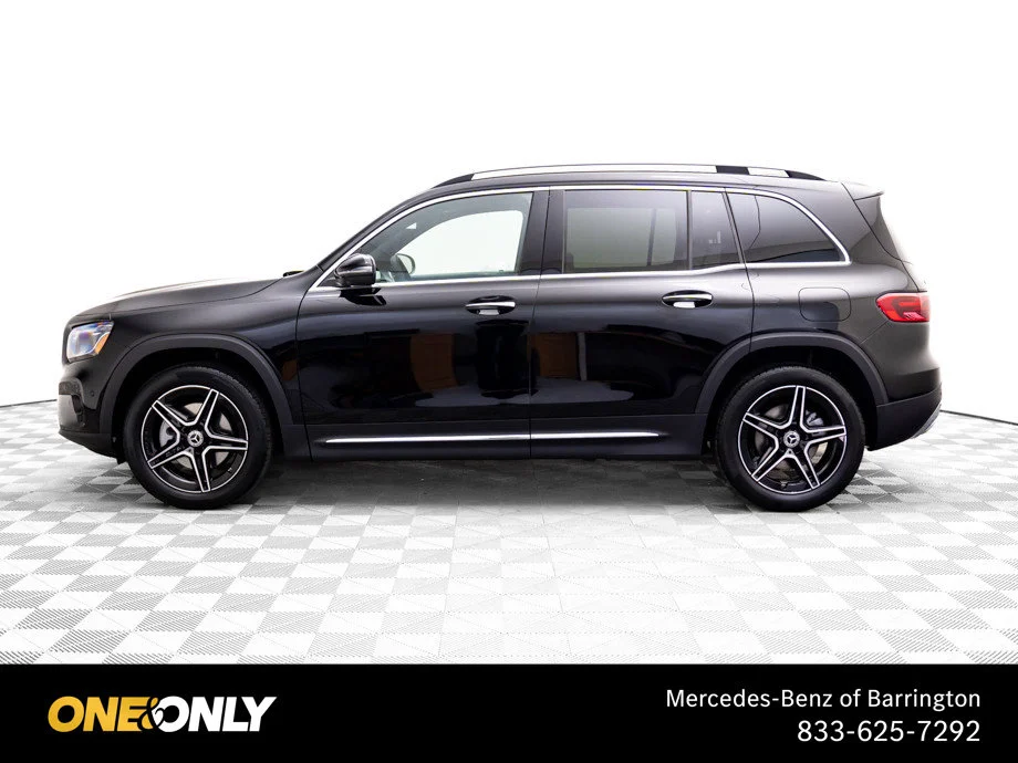 New 2026 Black Mercedes-Benz GLB 250 image 2