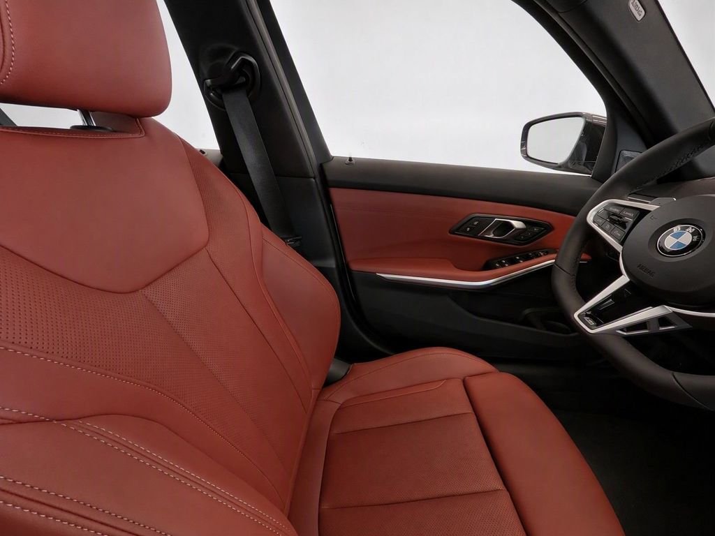 New 2026 Mineral White Metallic BMW 330i xDrive image 26