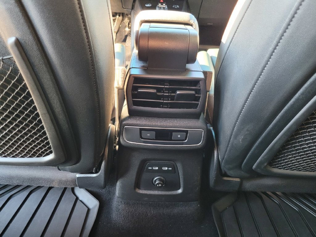 2022 Audi Q4 e-tron Premium Plus - Photo 19