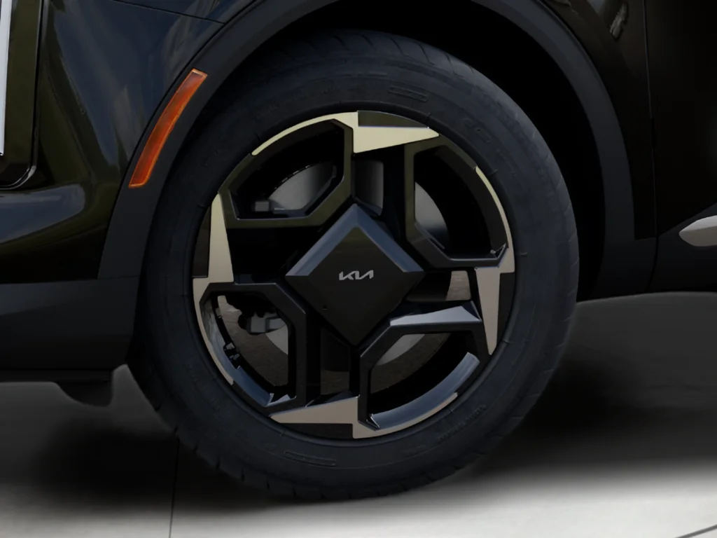 New 2027 Fusion Black Kia EX image 24