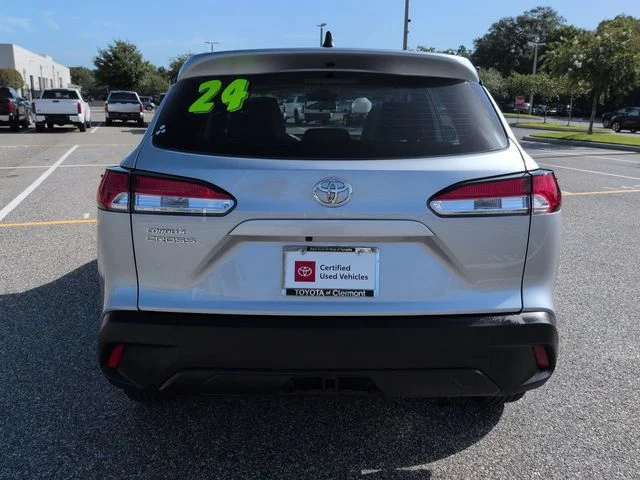 Used 2023 Silver Toyota L image 5