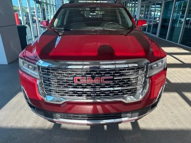 Used 2021 CAYENNE RED TINTCOAT GMC Denali image 2