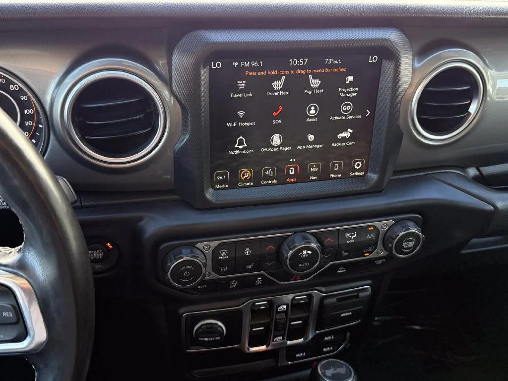 Used 2022  Jeep Unlimited Sahara image 30