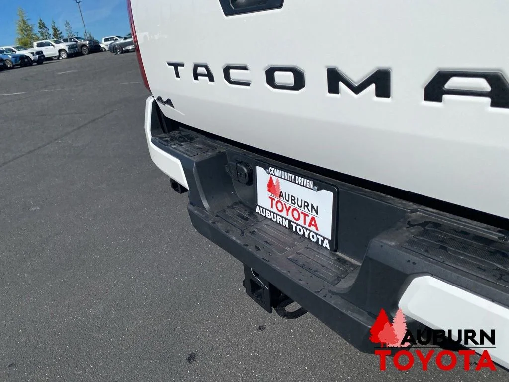 2026 Toyota Tacoma TRD Off Road - Photo 9